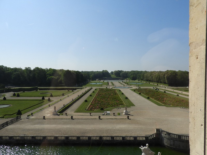 Vaux-Le-Vicomte - gardens