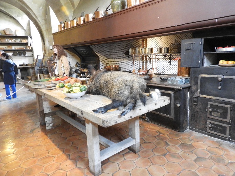 Vaux-Le-Vicomte - kitchen