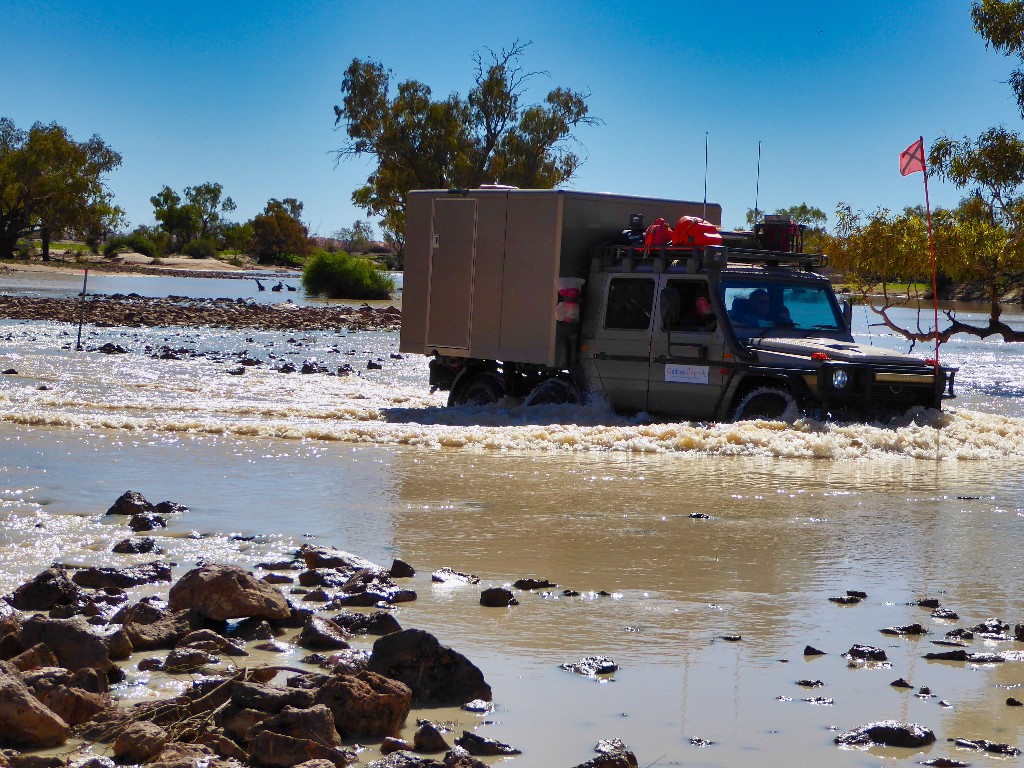 Crossing Eyre Creek